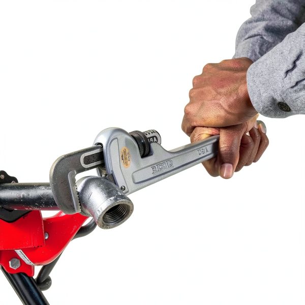 RIDGID Aluminum Straight Pipe Wrench 14in Model 814 Silver-8